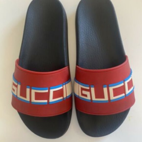 Gucci Flip Flops - Picture 4 of 4